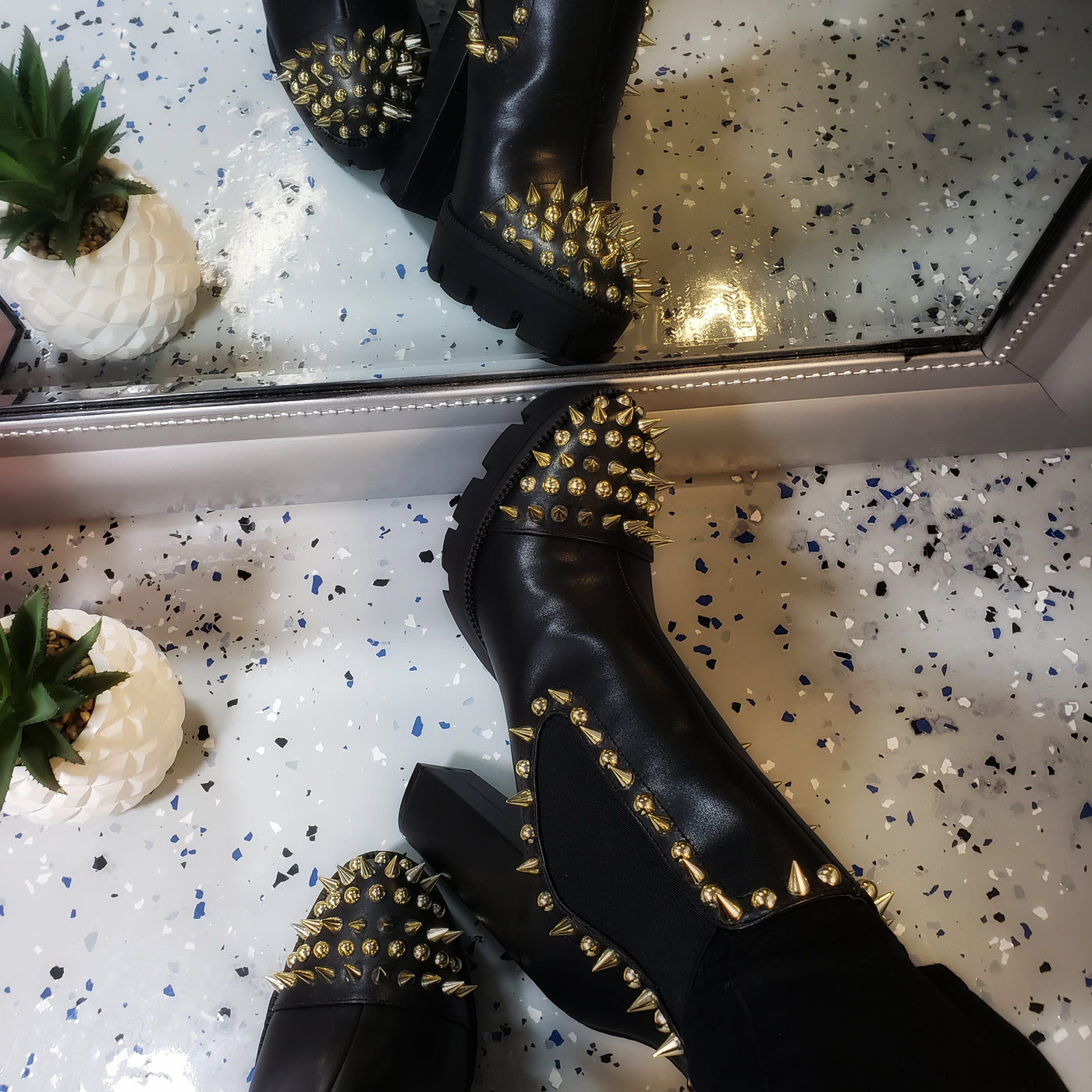 Jagged~Black & Gold Spiked Bootie